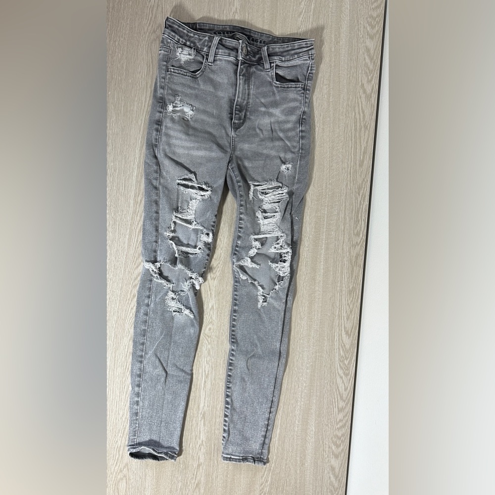 American Eagle Gray Ripped Skinny Jegging Jeans Women’s Size 4 Short - Picture 3 of 5